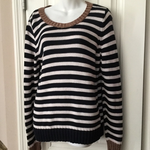 Banana Republic Sweaters - Banana Republic Navy Blue White Stripe Sweater XL
